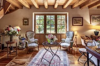  Maison � vendre 8 pi�ces 320 m�