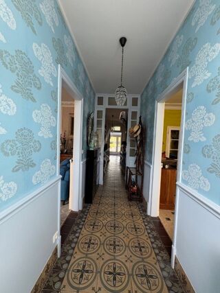  Maison � vendre 10 pi�ces 263 m�