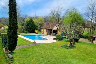  Maison � vendre 15 + pi�ces 360 m�