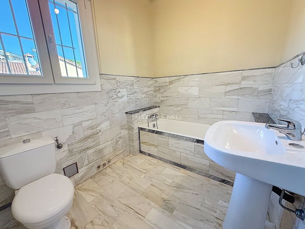 � vendre  Appartement Nice (06100)