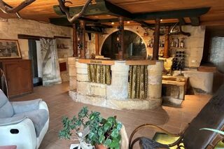  Villa � vendre 5 pi�ces 244 m�