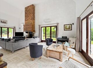  Maison � vendre 9 pi�ces 312 m�