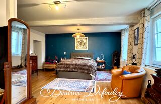  Villa � vendre 9 pi�ces 350 m�