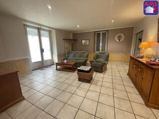  Maison à vendre 10 pièces 222 m²