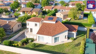  Maison à vendre 6 pièces 228 m²