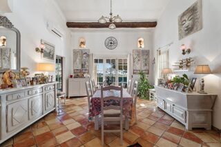  Maison  vendre 6 pices 190 m