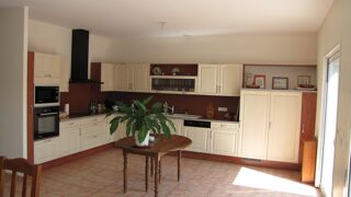  Maison � vendre 5 pi�ces 180 m�