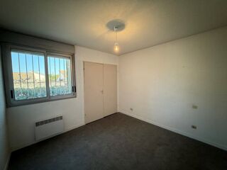  Appartement à louer 3 pièces 78 m²