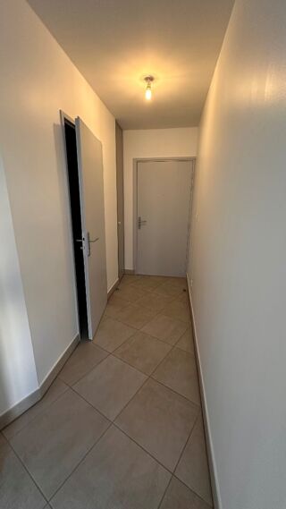  Appartement à louer 2 pièces 40 m²