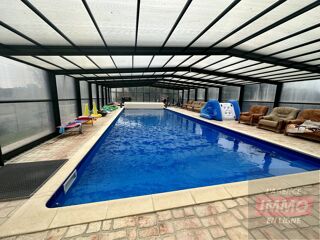  Villa � vendre 15 + pi�ces 424 m�