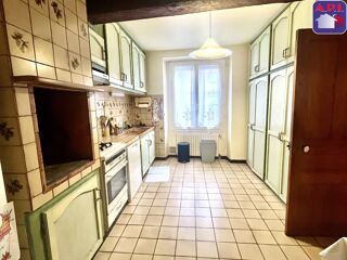  Maison à vendre 6 pièces 194 m²