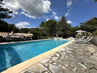  Maison � vendre 7 pi�ces 195 m�