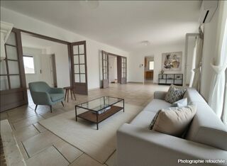  Maison  vendre 8 pices 180 m