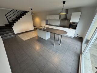  Maison � vendre 6 pi�ces 140 m�