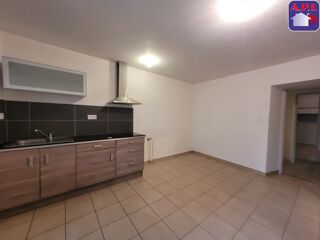  Appartement � louer 4 pi�ces 77 m�