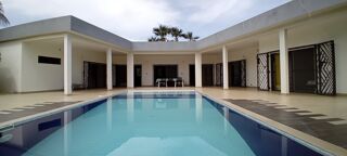  Maison � vendre 6 pi�ces 250 m� Saly