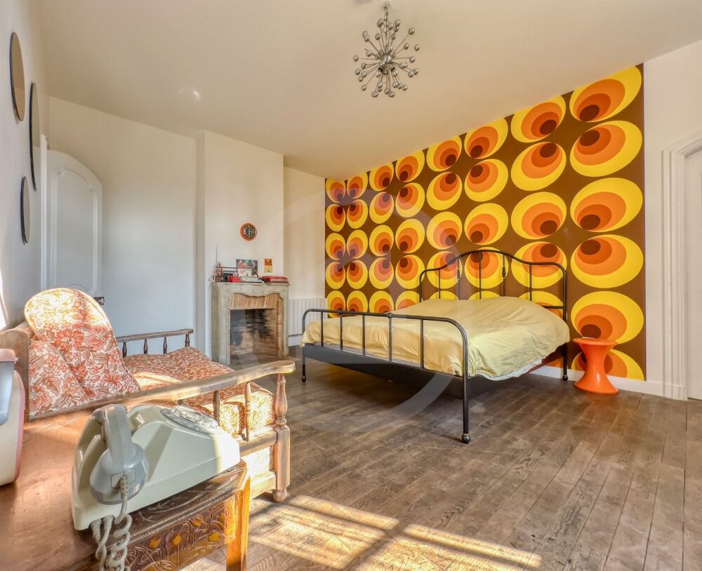  vendre  Proprit/chteau Roye (80700)