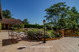  Villa � vendre 7 pi�ces 190 m�