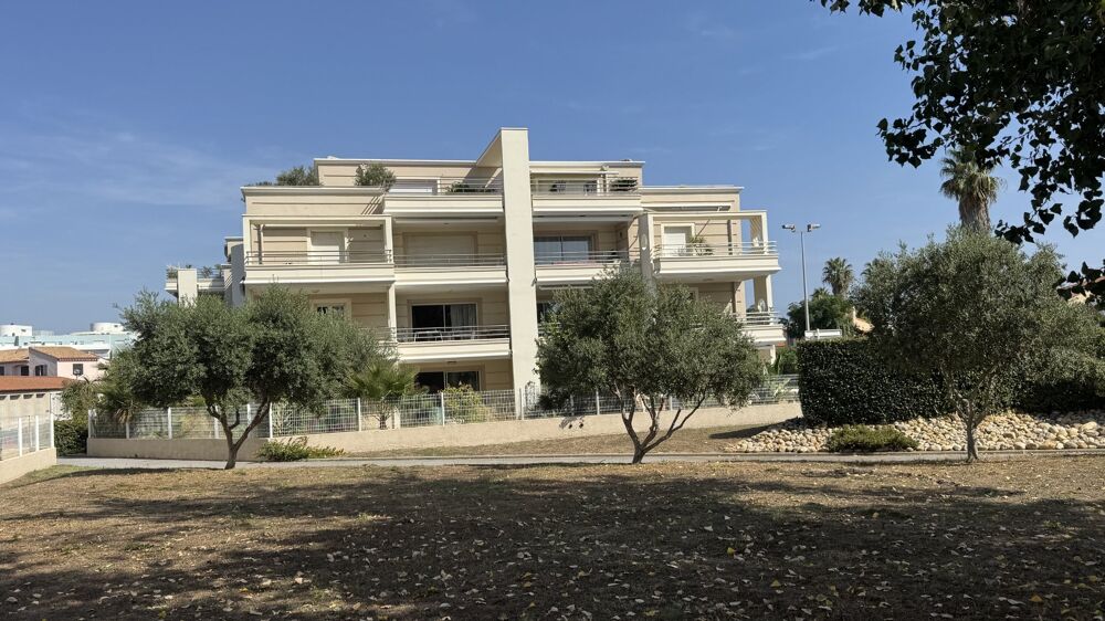 à vendre  Appartement Canet Plage (66140)