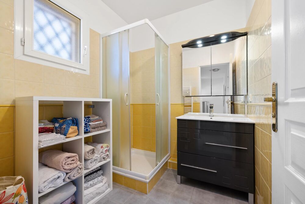 � vendre  Maison Le Rouret (06650)