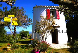  Maison  vendre 15 + pices 380 m Marseillette