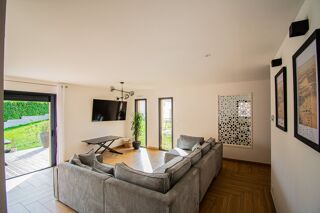  Maison  vendre 7 pices 159 m