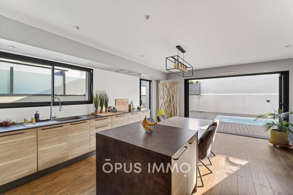 � vendre  Maison P�rols (34470)