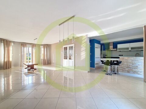   Maison Maison - 7 pi�ce(s) - 147 m�