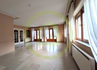  Maison � vendre 9 pi�ces 239 m�