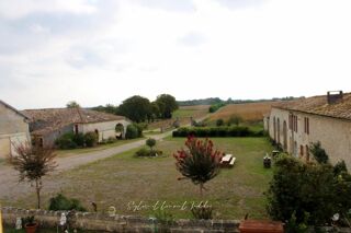  Maison à vendre 15 + pièces 653 m²
