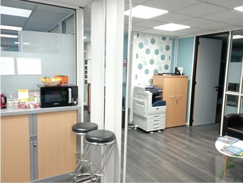   Bureau 