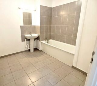  Appartement � vendre 4 pi�ces 73 m�