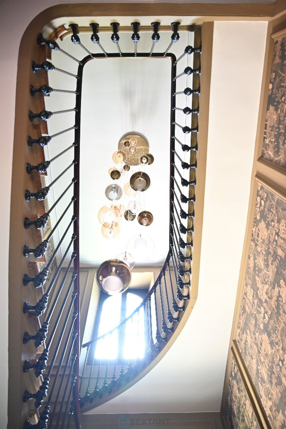 � vendre  H�tel Particulier Sens (89100)