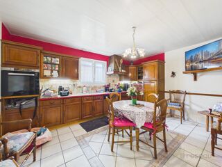  Maison à vendre 9 pièces 232 m²