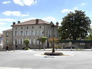  Maison � vendre 10 pi�ces 372 m�