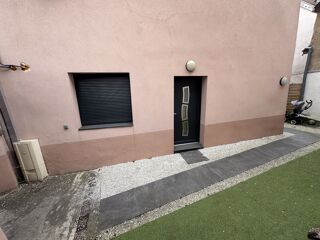  Immeuble  vendre 220 m