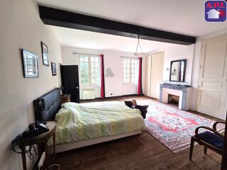  Villa � vendre 8 pi�ces 300 m�