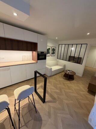  Appartement à louer 2 pièces 31 m²