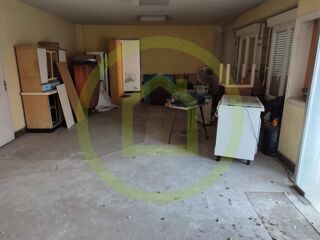  Immeuble � vendre 130 m�