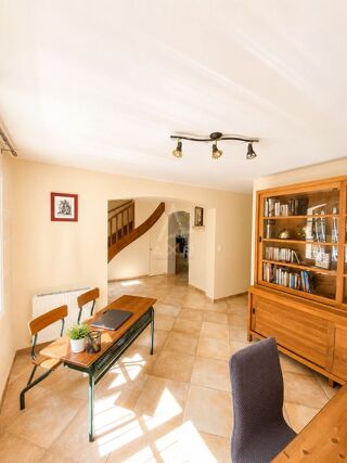  Maison à vendre 5 pièces 182 m²