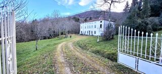  Maison  vendre 9 pices 288 m