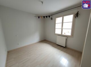  Appartement à louer 3 pièces 56 m²