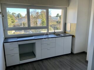  Appartement à louer 2 pièces 46 m²