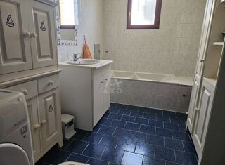  Maison à louer 3 pièces 92 m²