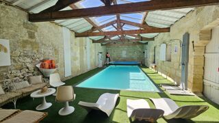  Maison à vendre 15 + pièces 530 m²