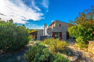  Maison � vendre 9 pi�ces 223 m�