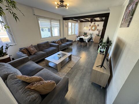   Maison Maison - 7 pice(s) - 140 m