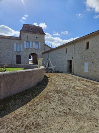  Maison à vendre 14 pièces 400 m²
