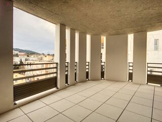  Appartement à louer 2 pièces 43 m²
