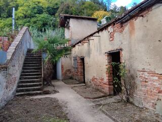  Villa  vendre 6 pices 220 m